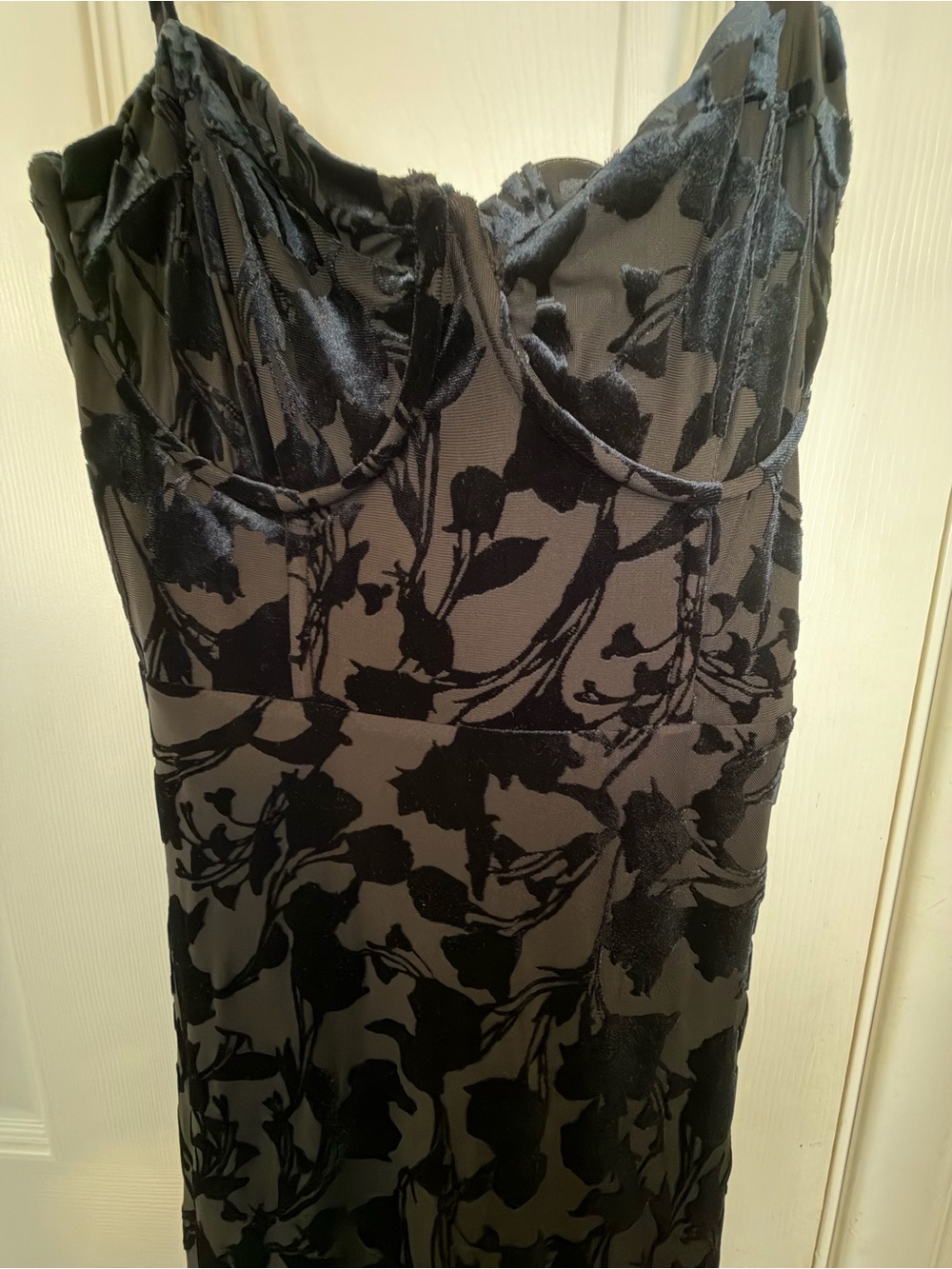 Astr Velvet Burnout Dark Blue Looks Black Maxi Slip Dress - Picture 4 of 5